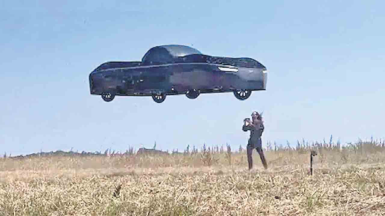 Flying Car | ఎగిరే కార్‌.. ఉండదిక ట్రాఫికర్‌