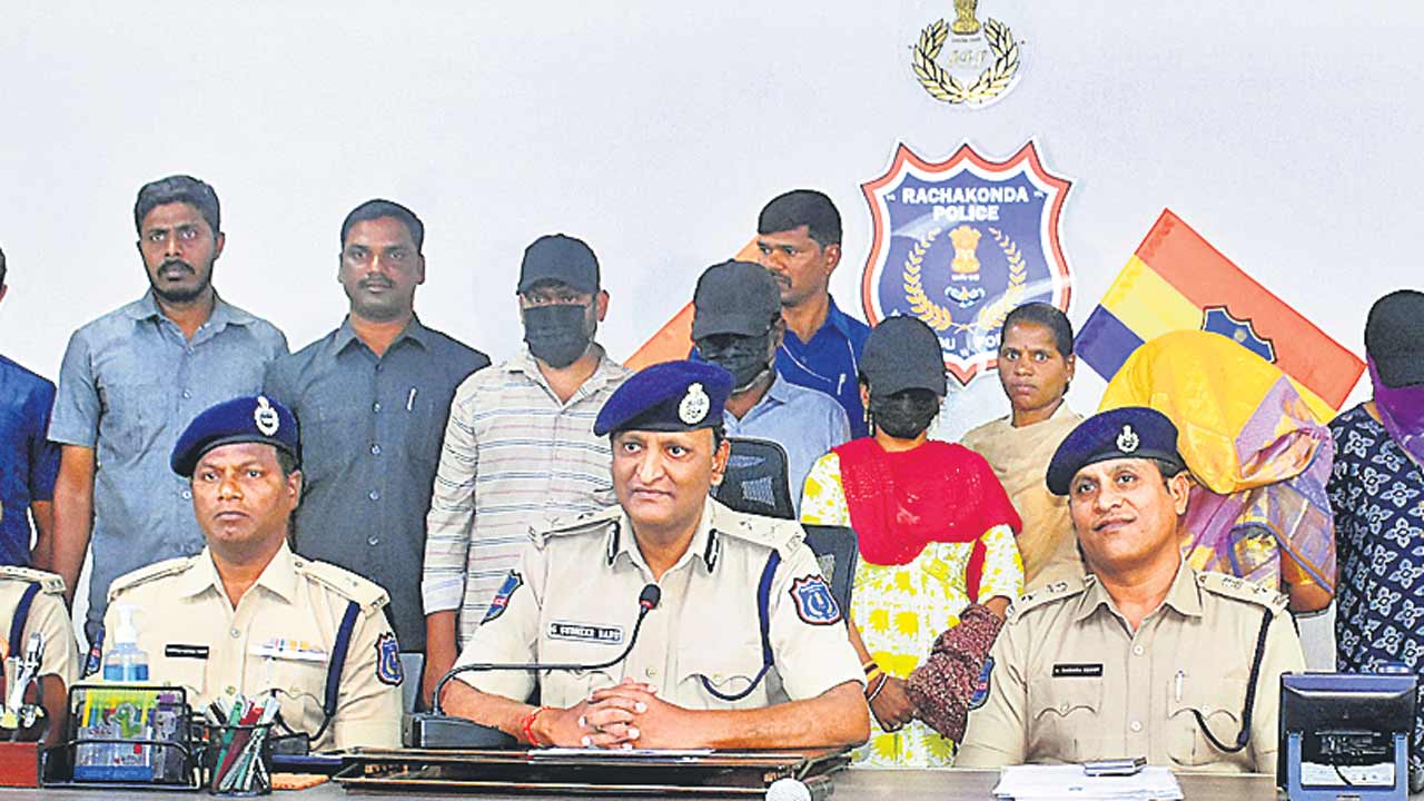ఆడపిల్ల 3 లక్షలు.. పిల్లాడు 5 లక్షలు