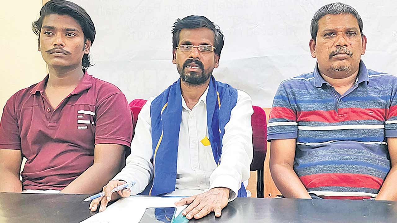 యూజీసీ గైడ్‌లైన్స్‌ వెనక్కి తీసుకోవాలి