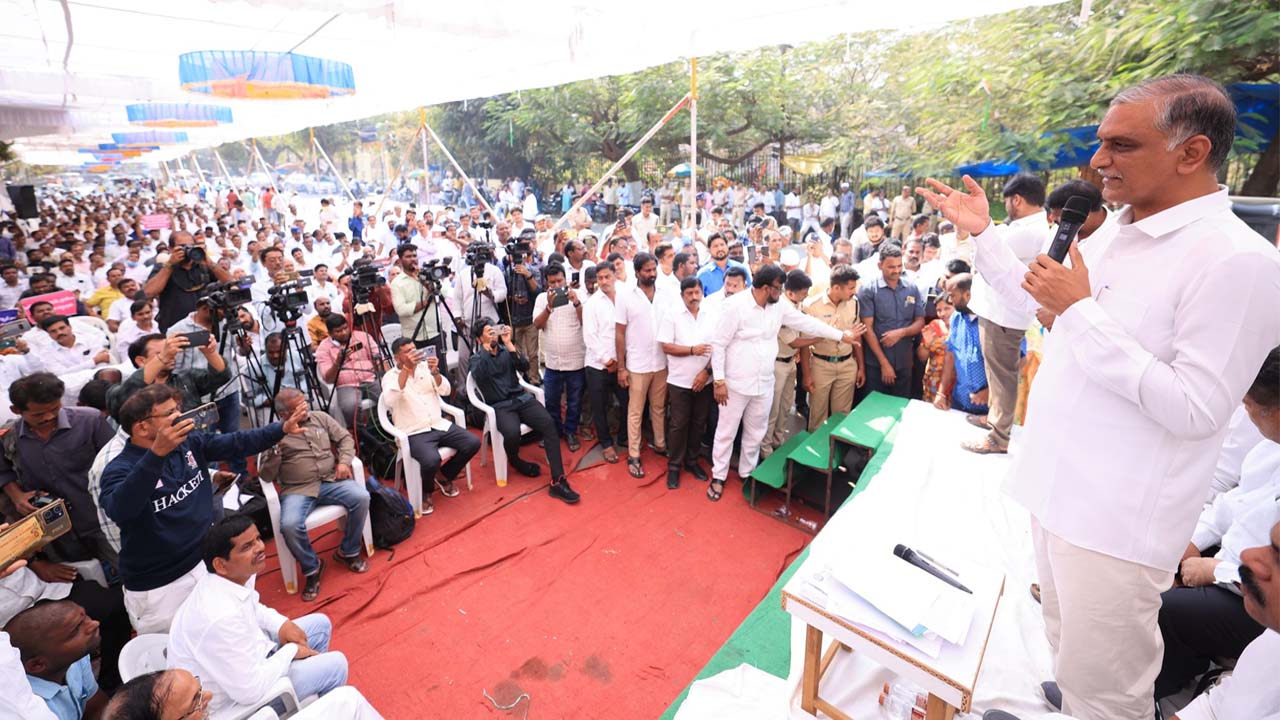 Harish Rao | ఏ వర్గాన్ని కదిలించినా కళ్లల్లో కన్నీళ్లే కనిపిస్తున్నయ్‌ : హరీశ్‌రావు