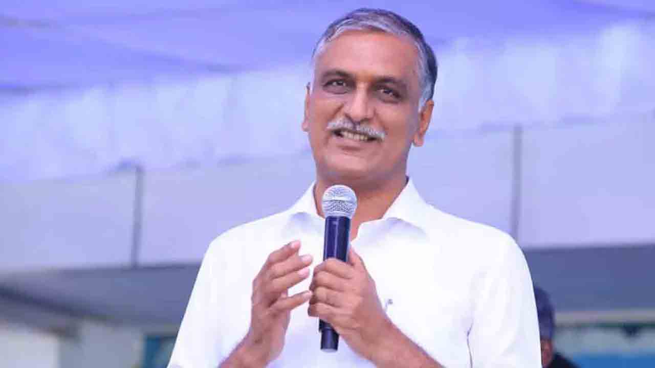 Harish Rao | అన్నిట్లో తెలంగాణ రైజింగ్ అని చెబుతూ.. అంగన్వాడీల జీతాలు తగ్గించడం ఎంతవరకు సమంజసం?: హరీశ్‌రావు