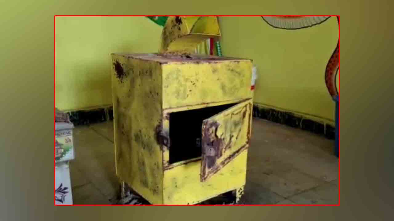 Theft | గంగాపూర్ బాలాజీ వెంకటేశ్వర స్వామి ఆలయంలో దొంగతనం