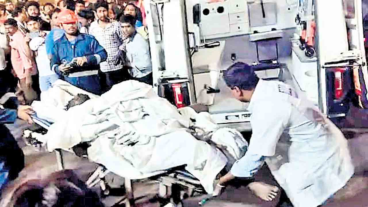 Secunderabad | దంపతుల మధ్య ఘర్షణ.. భార్యపై కోపంతో భర్త ఆత్మహత్యా యత్నం