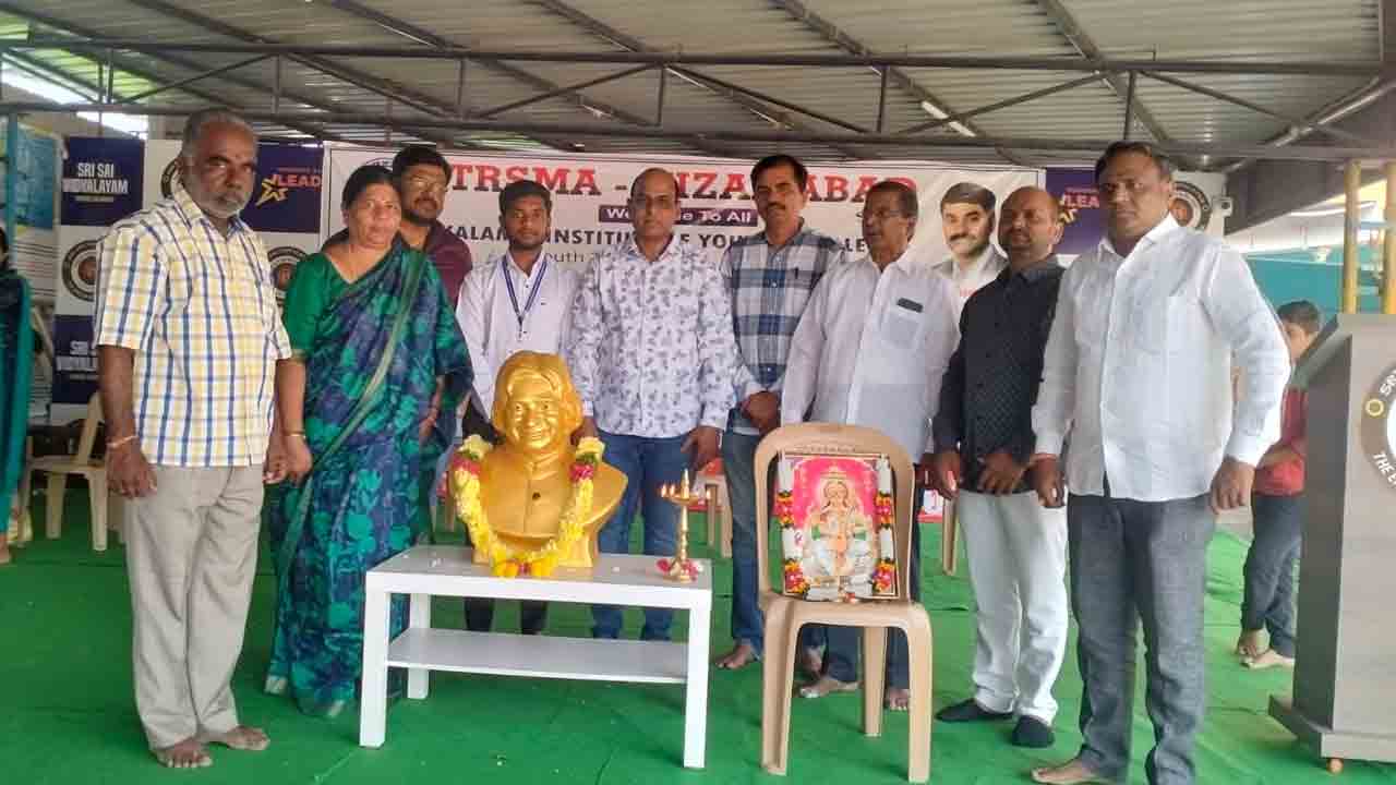 ISRO  | ఇస్రో పరిశోధనలపై చందూరు విద్యార్థులకు అవగాహన