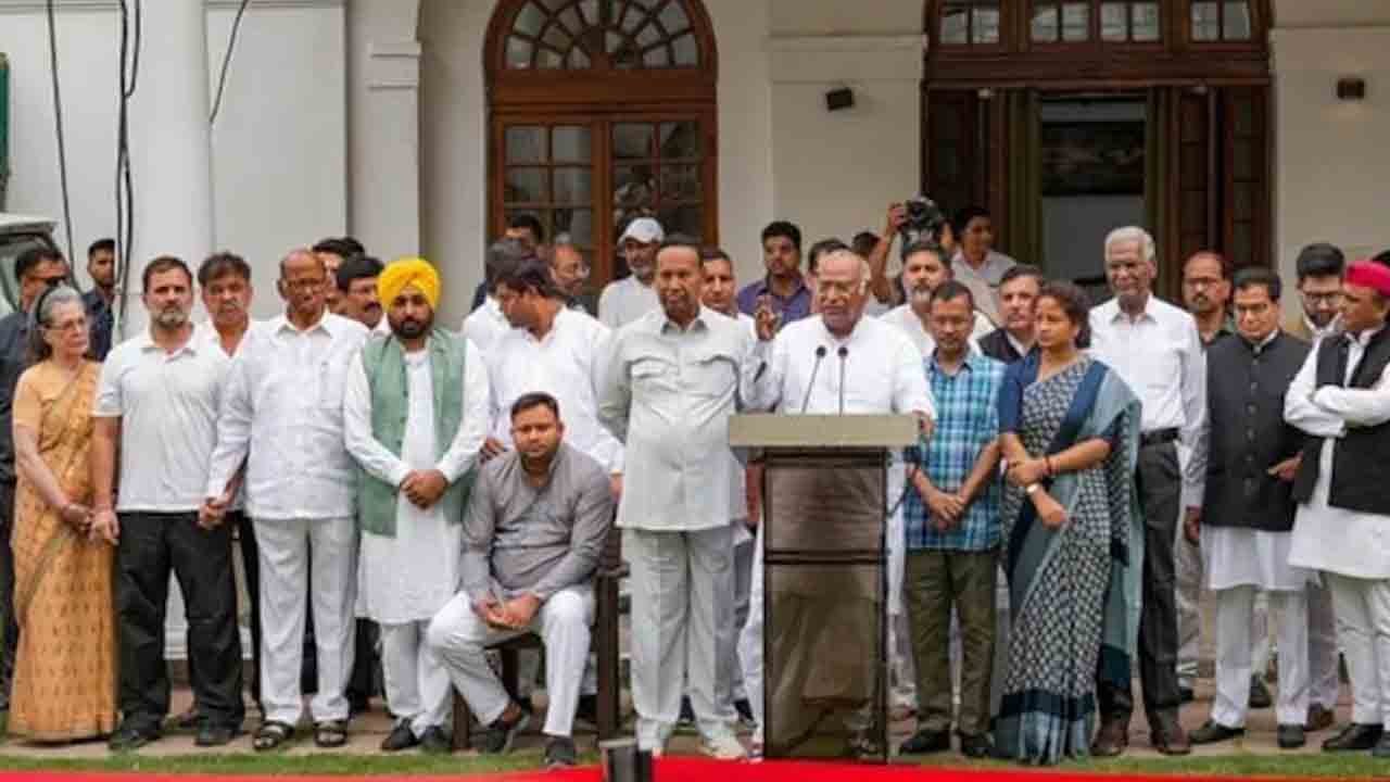 Mood of The Nation Survey | ఇండియా కూటమి కొనసాగాలి.. మూడ్ ఆఫ్ ది నేషన్ సర్వేలో వెల్లడి