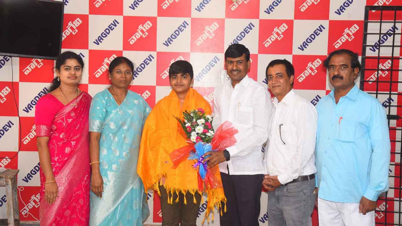 జేఈఈ మెయిన్స్‌లో వాగ్దేవి ప్రభంజనం