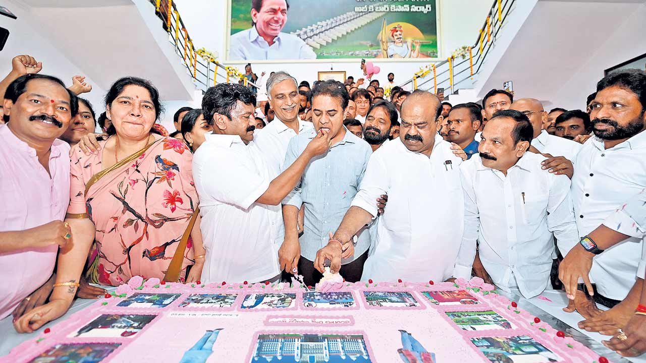 శతమానం భవతి..