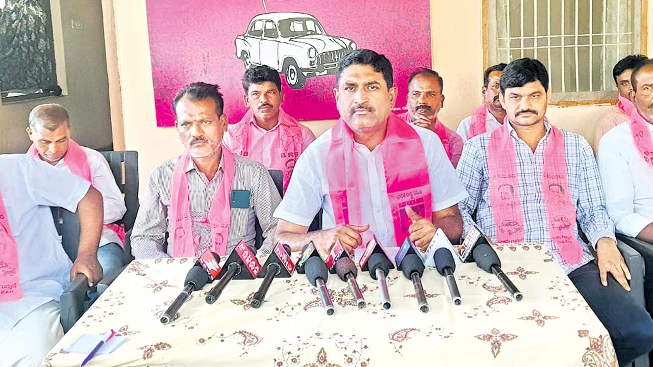 కాంగ్రెస్‌ పాలన అట్టర్‌ఫ్లాప్‌