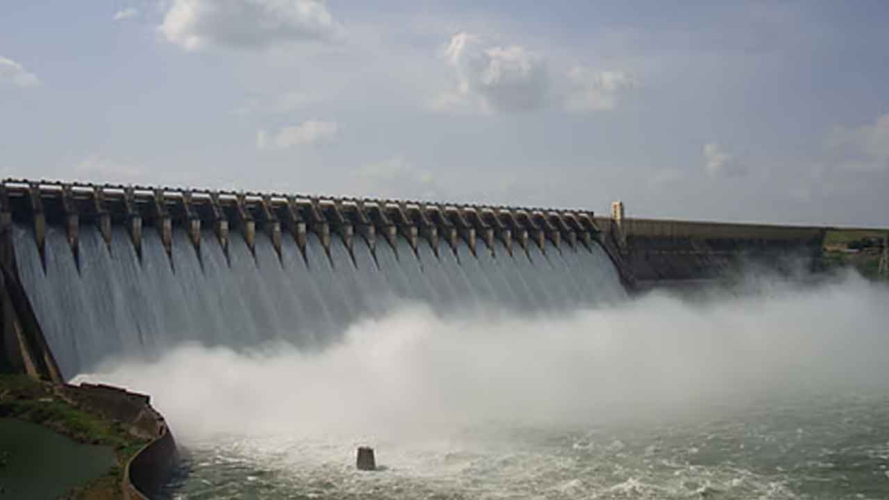 నీటి వాటాలు మీరే తేల్చుకోండి