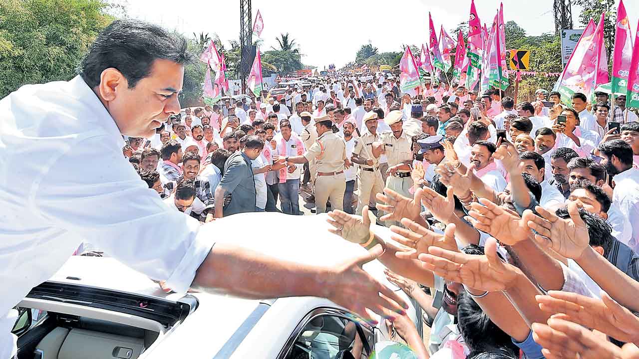 KTR | కేసీఆర్‌ హిస్టరీ.. రేవంత్‌ లాటరీ.. నిలబడుడు కాదు.. తెలంగాణ ఆత్మగౌరవాన్ని నిలబెట్టిండు: కేటీఆర్‌