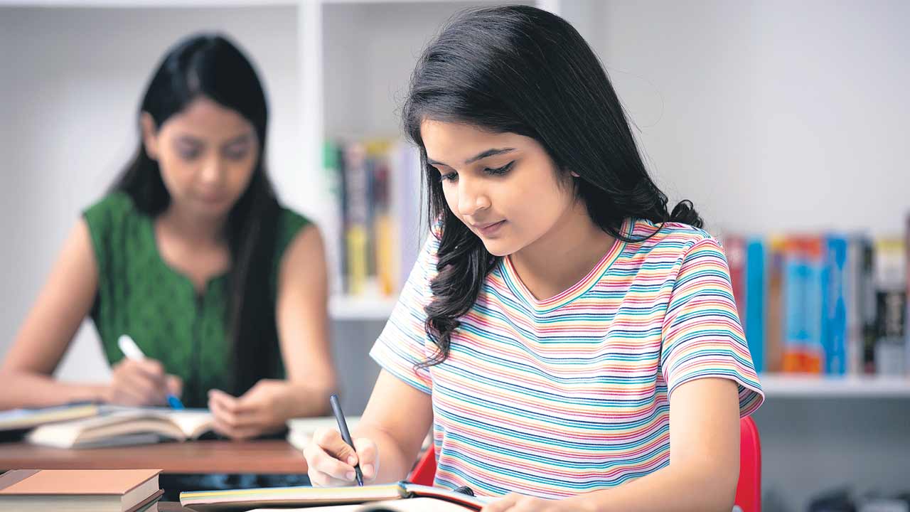 ఇది పరీక్షా కాలం!