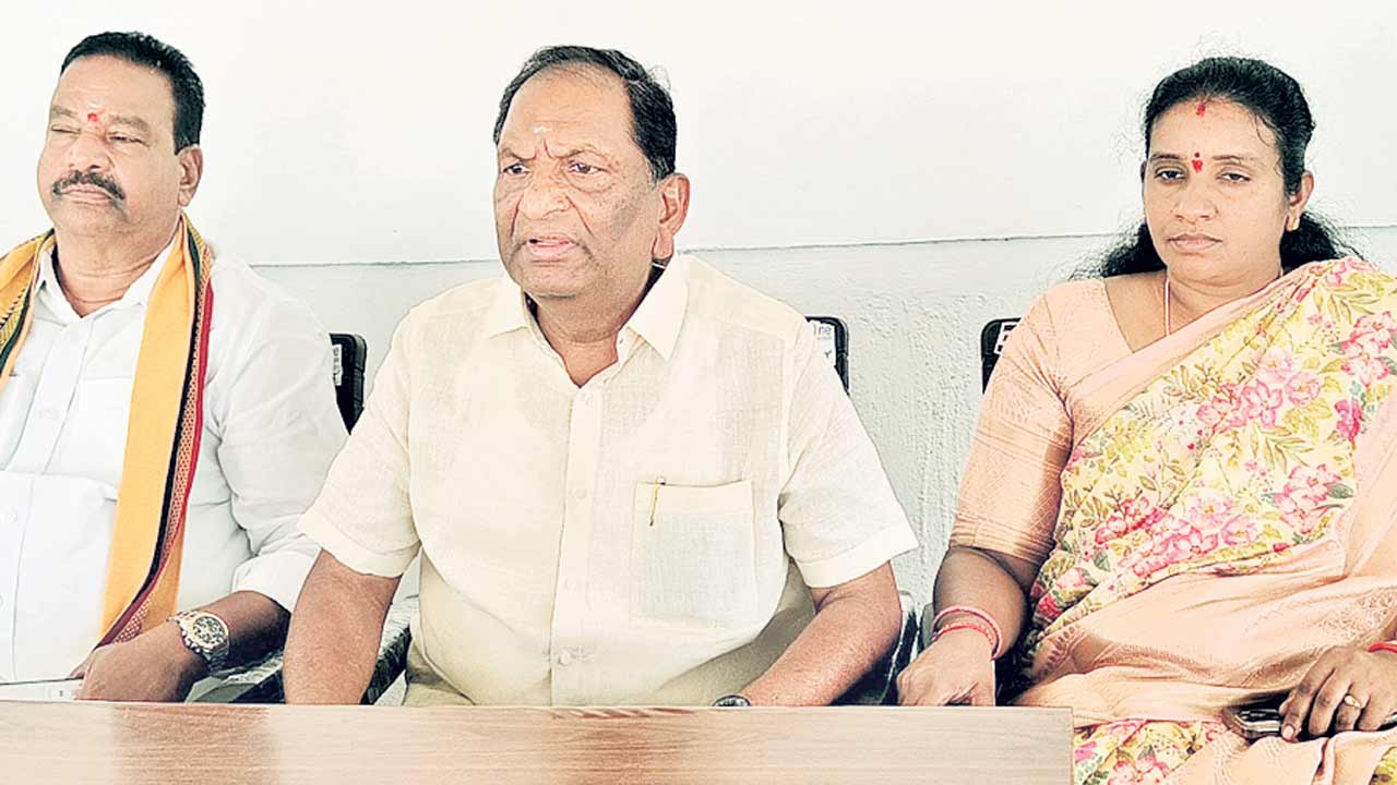 హామీల అమలేది?