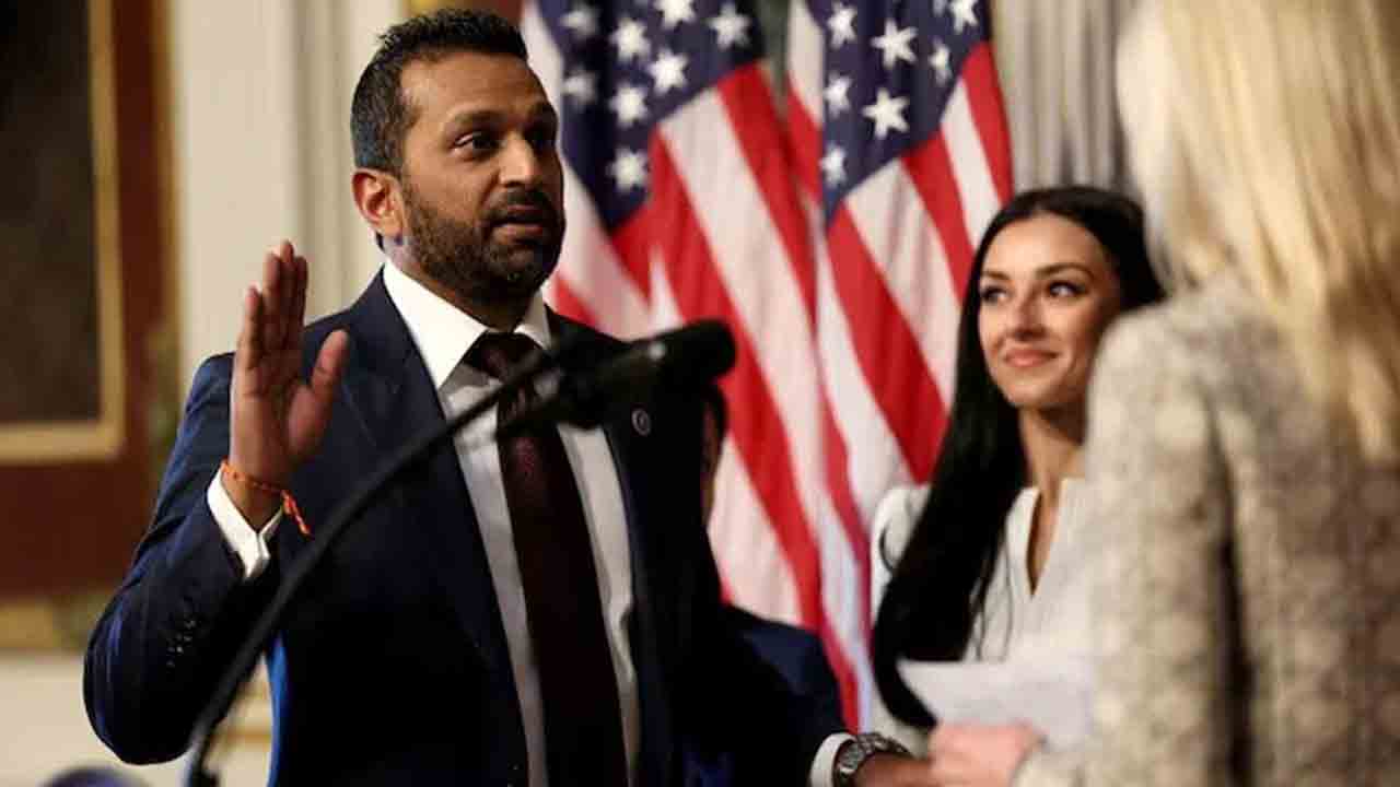 భగవద్గీత సాక్షిగా కాష్‌ పటేల్‌ప్రమాణం