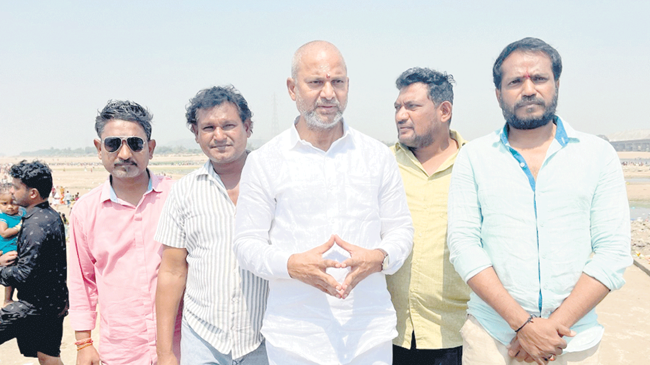 కాంగ్రెస్‌ పాలనలోనే కరువు