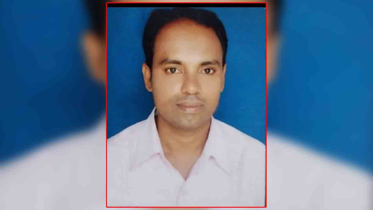 Heart Attack | షటిల్‌ ఆడుతూ గుండెపోటుతో అధ్యాపకుడు మృతి