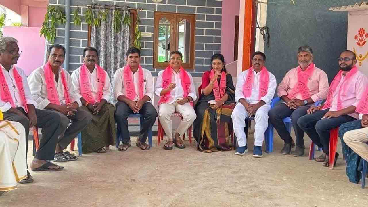 రేవంత్‌రెడ్డి అనుచిత వ్యాఖ్యలు మానుకోవాలి