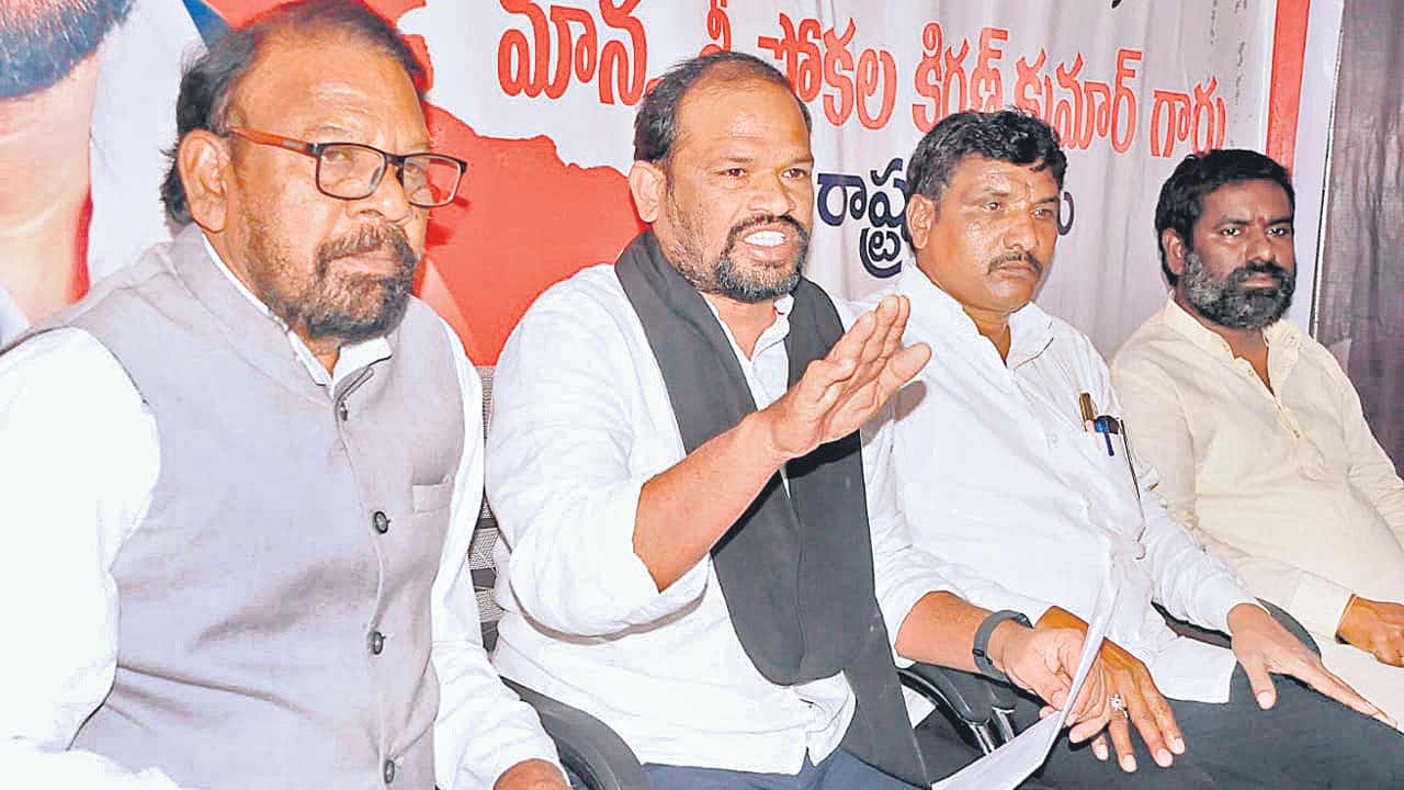 ఎస్సీ రిజర్వేషన్లలో క్రీమీలేయర్‌ అమలు చేయాలి