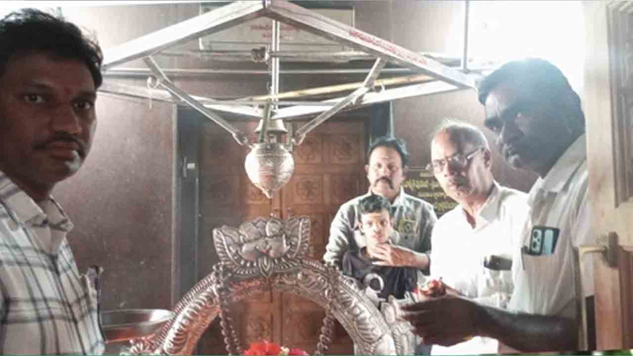 Maha Shivratri |  భక్తులకు ఇబ్బందులు కలగకుండా చూసుకోవాలి: అసిస్టెంట్ కమిషనర్ వీరస్వామి