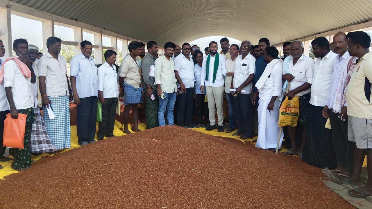 కంది కొనుగోళ్లపై రైతుల ఆగ్రహం