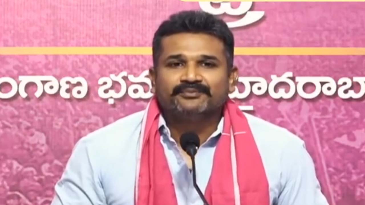 Manne Krishank | రేవంత్‌ పాలనలో ఇసుక అక్రమ దందా.. ప్రభుత్వ ఆదాయమంతా కొండల్‌రెడ్డి జేబులోకే..! : మన్నె క్రిశాంక్‌