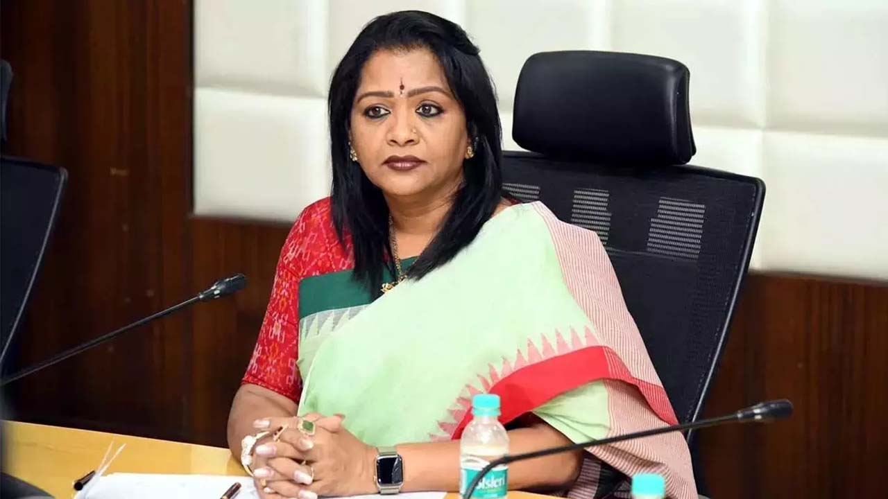Mayor Vijayalaxmi | మౌలిక సదుపాయాల కల్పనకు ప్రాధాన్యం : జీహెచ్‌ఎంసీ మేయర్‌ గద్వాల్‌ విజయలక్ష్మి