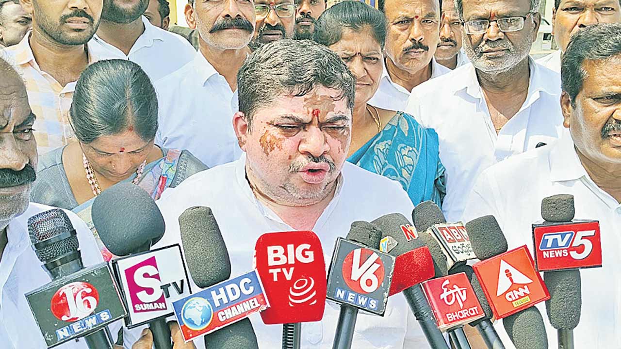 తెలంగాణను విస్మరిస్తున్న కేంద్రం