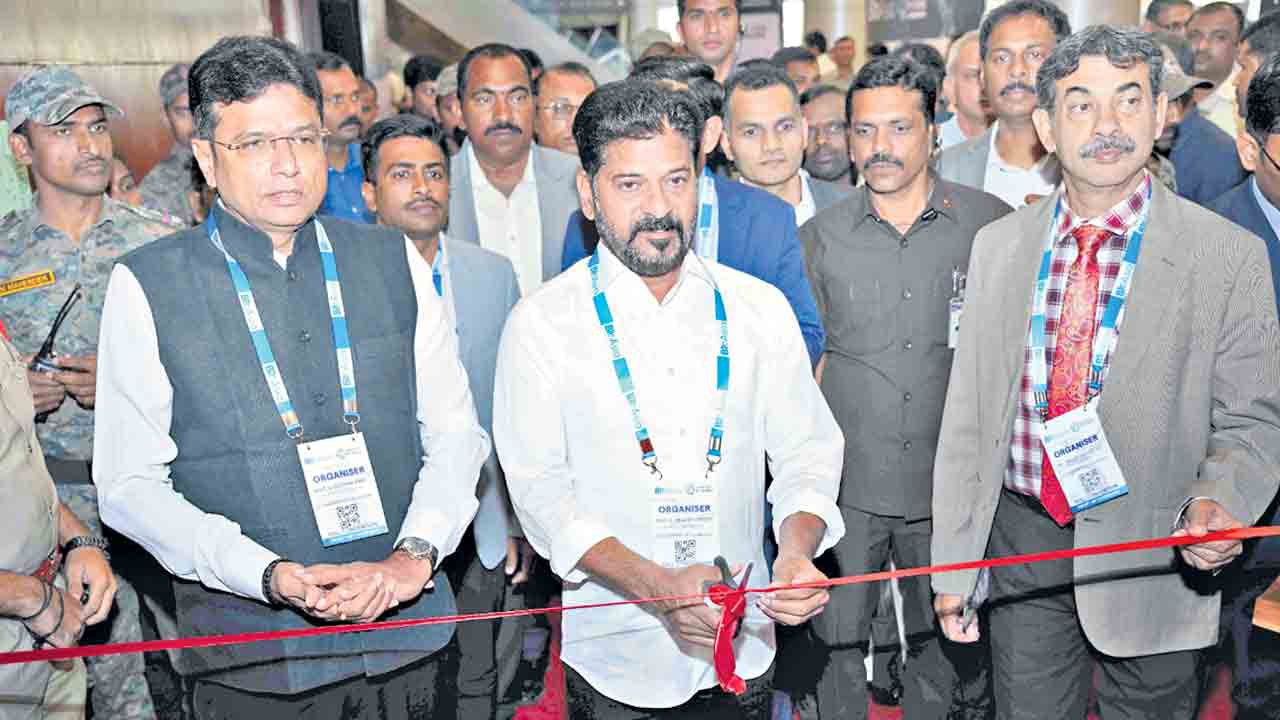 రాష్ట్రంలో మెగా డ్రై పోర్టు