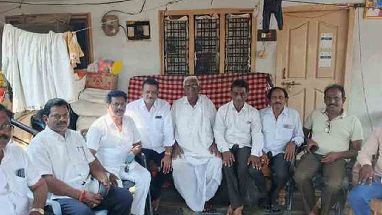 Mirchi Crop | మిర్చి పంటలకు గిట్టుబాటు ధర కల్పించాలి : మొహమ్మద్ మౌలానా