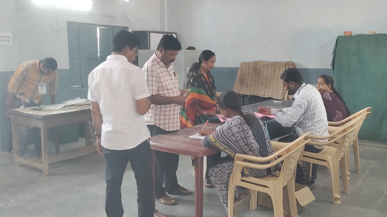 MLC elections | బాన్సువాడ డివిజన్‌లో ప్రశాంతంగా ఎమ్మెల్సీ ఎన్నికల పోలింగ్