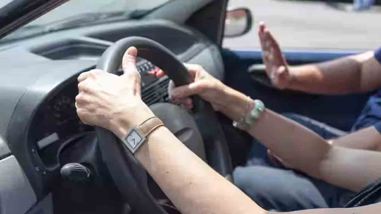 Motor Driving Schools | అనుమతి లేకుండా మోటార్ డ్రైవింగ్ స్కూల్స్.. పట్టించుకోని ఆర్టీఏ అధికారులు