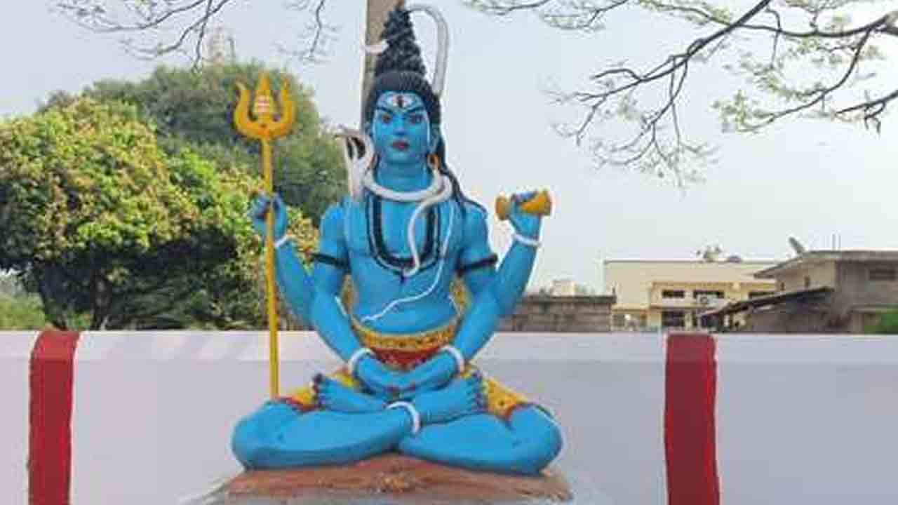 Mukkanti Temple | సర్వాంగ సుందరంగా.. శివరాత్రికి ముస్తాబవుతున్న ముక్కంటి ఆలయం