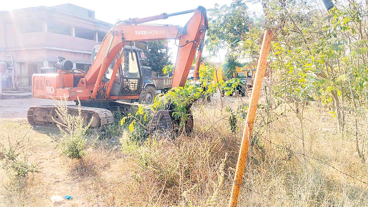 ఎట్టకేలకు కదిలిన యంత్రాంగం