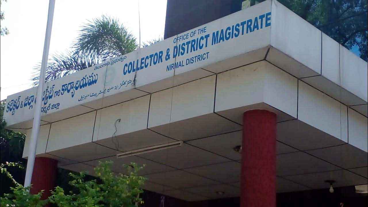 కలెక్టరేట్‌, ఆర్డీవో కార్యాలయాలను జప్తుచేయాలి