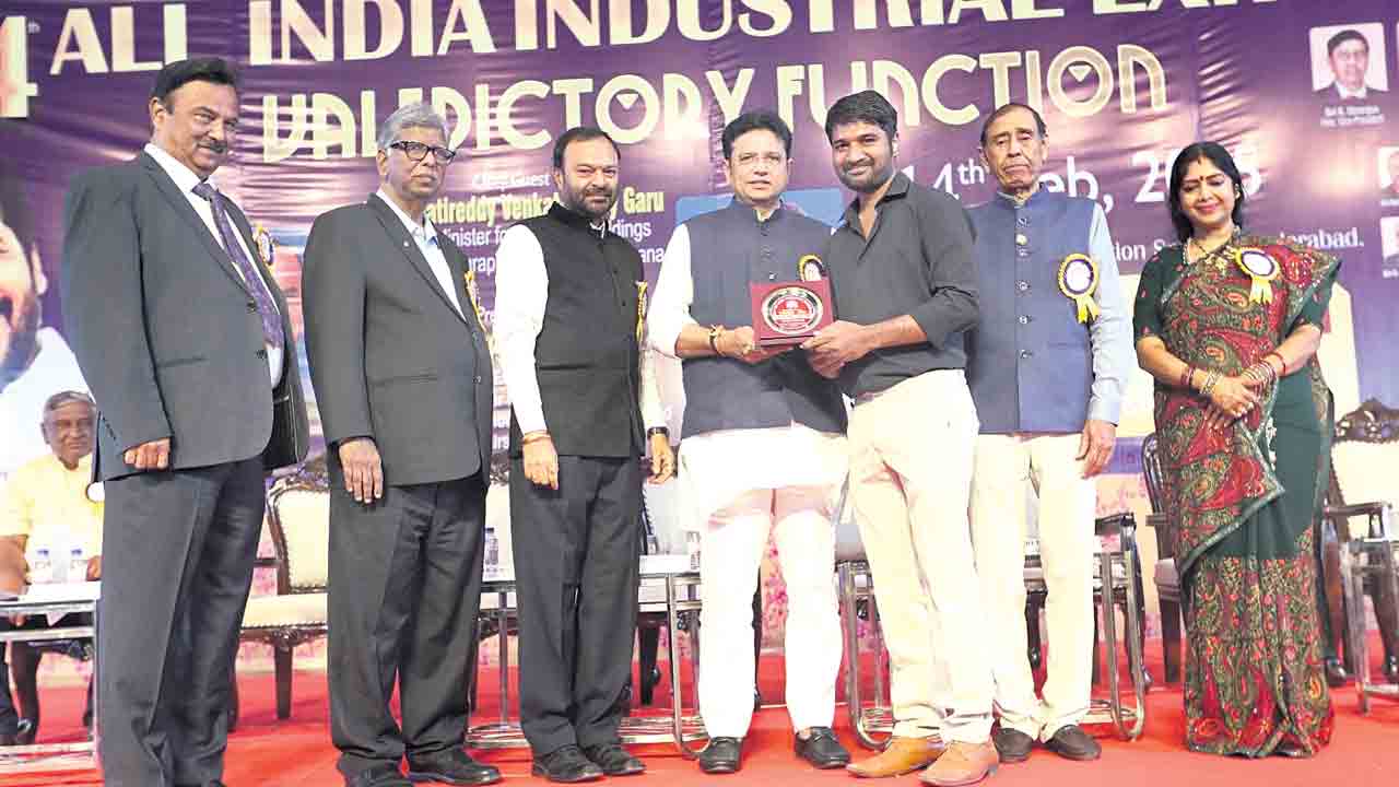 నుమాయిష్‌కు అంతర్జాతీయ గుర్తింపు