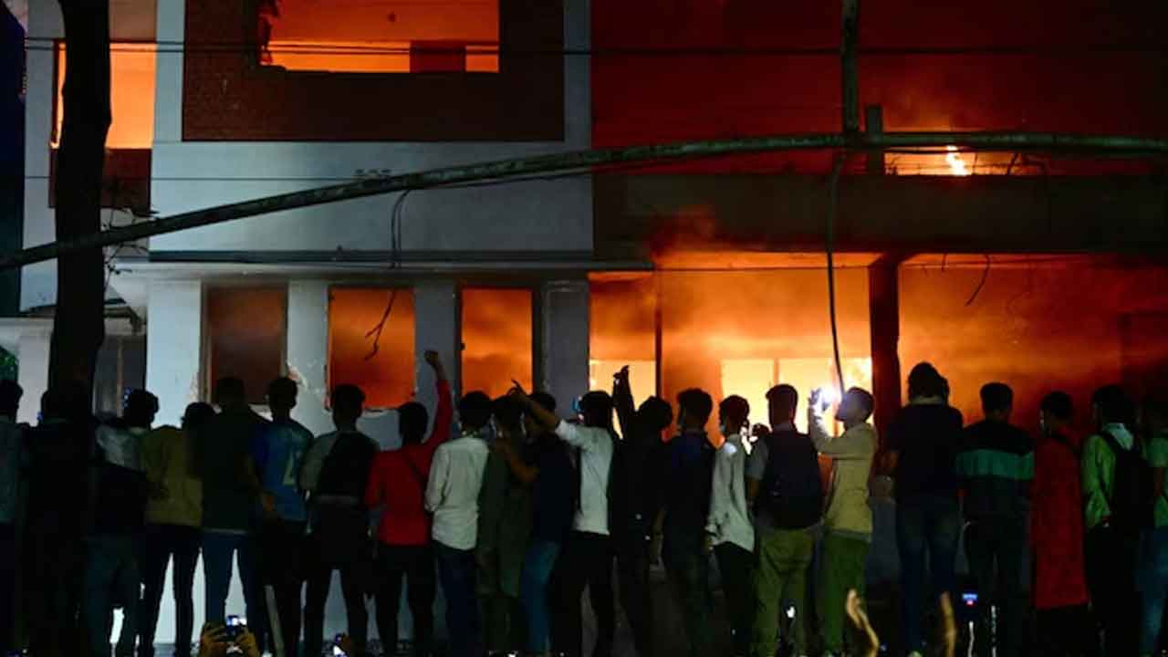 Bangladesh | బంగ్లాదేశ్‌లో ఆపరేషన్‌ డెవిల్‌ హంట్‌.. హసీనా విధేయులపై ప్రభుత్వం ఉక్కుపాదం