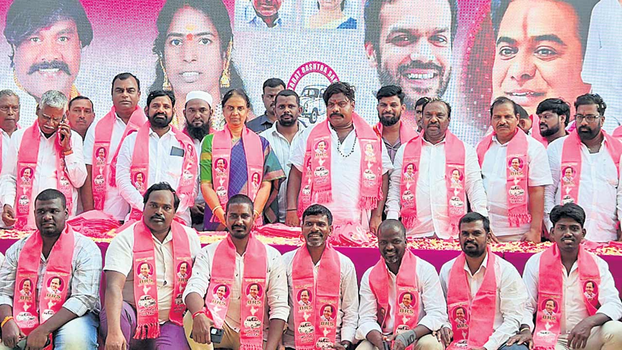 తెలంగాణకు కేసీర్‌ నాయకత్వమే శ్రీరామ రక్ష