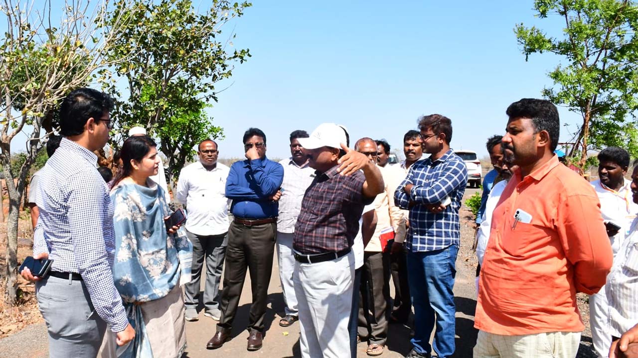 Srisailam | శ్రీశైలంలో రెండురోజులు గవర్నర్‌ పర్యటన.. ఏర్పాట్లను పరిశీలించిన కలెక్టర్‌ రాజకుమారి