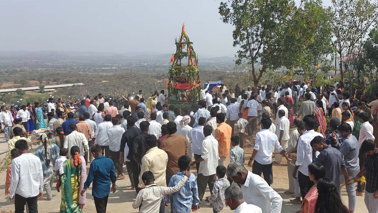 Yacharam | వైభవంగా వేంకటేశ్వరస్వామి రథోత్సవం.. తరలివచ్చిన భక్తజనం