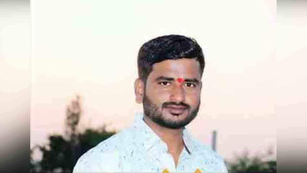 Road accident | హైదరాబాద్‌లో రోడ్డు ప్రమాదం.. బాన్సువాడ యువకుడు మృతి