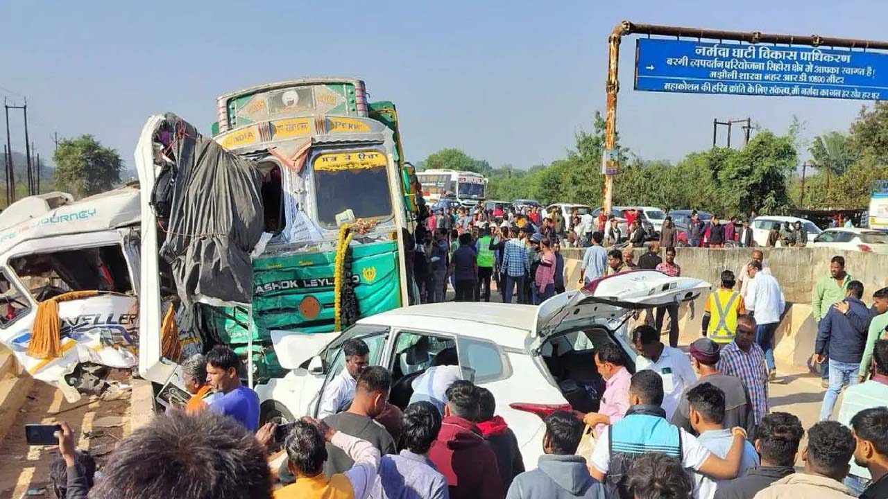 Road Accident | జబల్‌పూర్‌ రోడ్డు ప్రమాదం..! ఎనిమిదికి పెరిగిన మృతుల సంఖ్య..