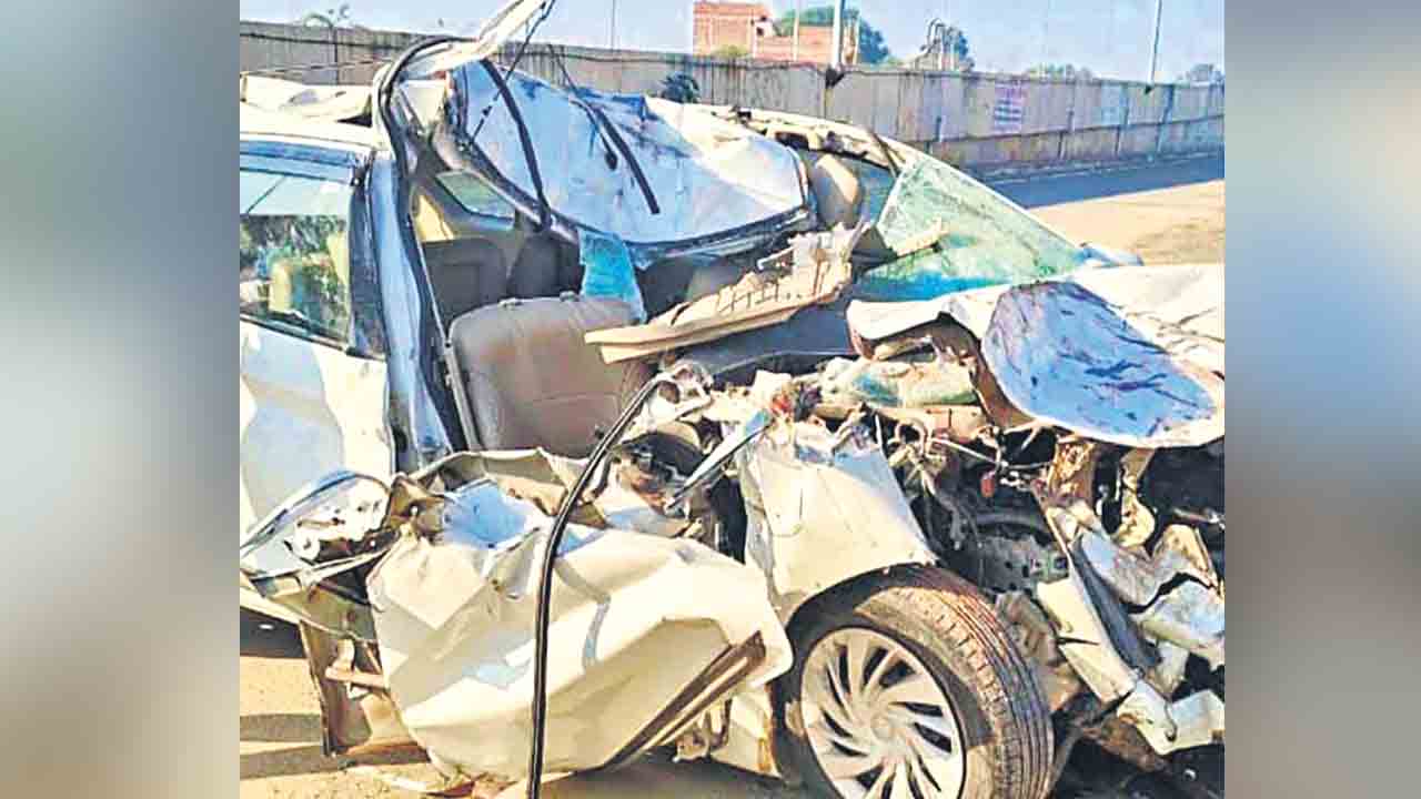 కాశీకి వెళ్తూ కానరాని లోకాలకు..