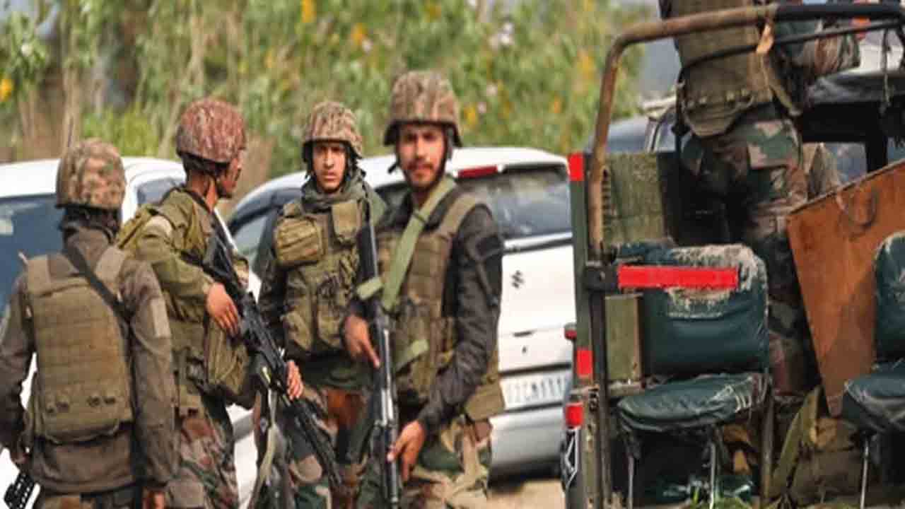 Landmine Blast | జమ్మూ కశ్మీర్‌ ఎల్వోసీపై పేలిన మందు పాతర.. ముగ్గురు సైనికుల మృత్యువాత..!