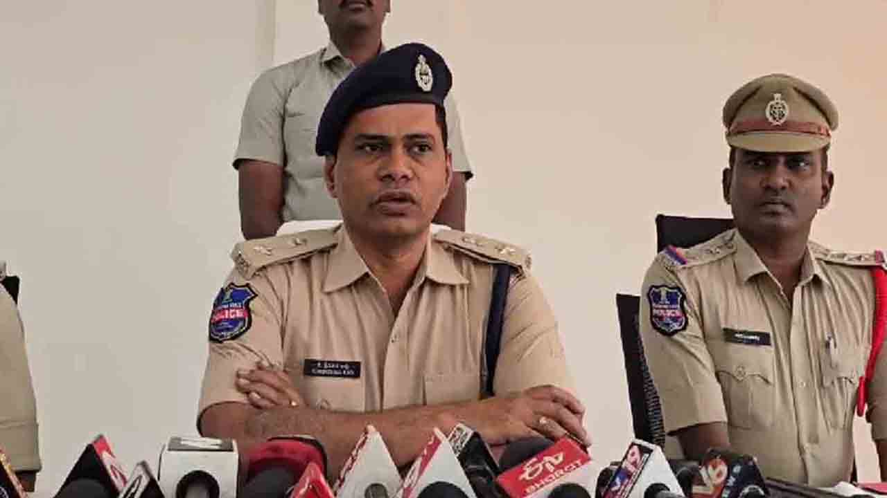 అయినవారే హంతకులు