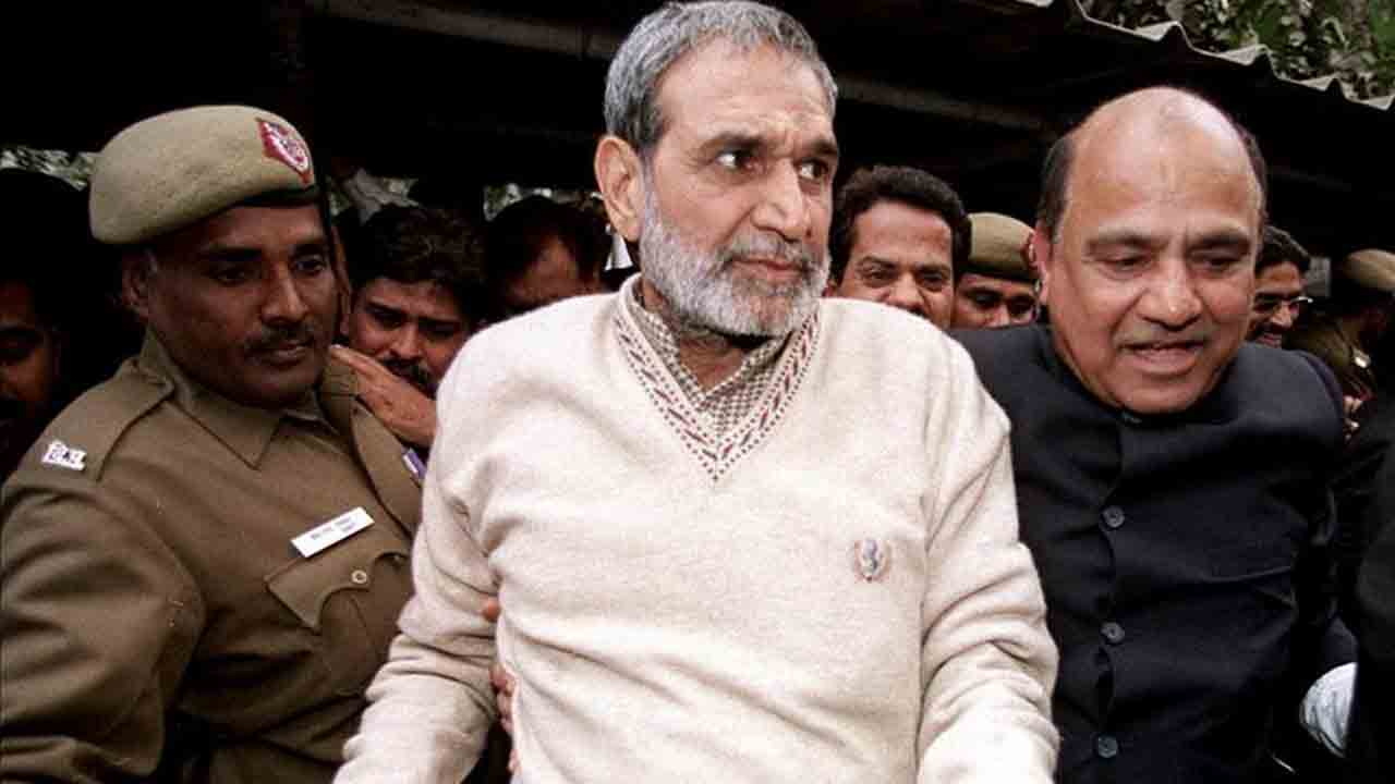 Sajjan Kumar | తండ్రీకొడుకులను తగులబెట్టిన కేసులో దోషిగా కాంగ్రెస్‌ మాజీ ఎంపీ సజ్జన్‌ కుమార్‌