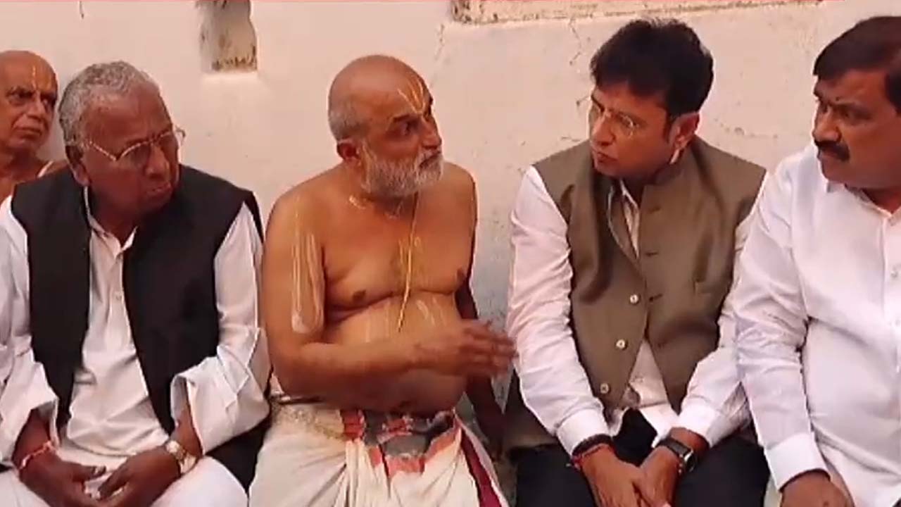 Minister Sridhar Babu | రామరాజ్యం పేరుతో అరాచకాలు సృష్టిస్తే ఊరుకోం.. మంత్రి శ్రీధర్‌బాబు హెచ్చరిక