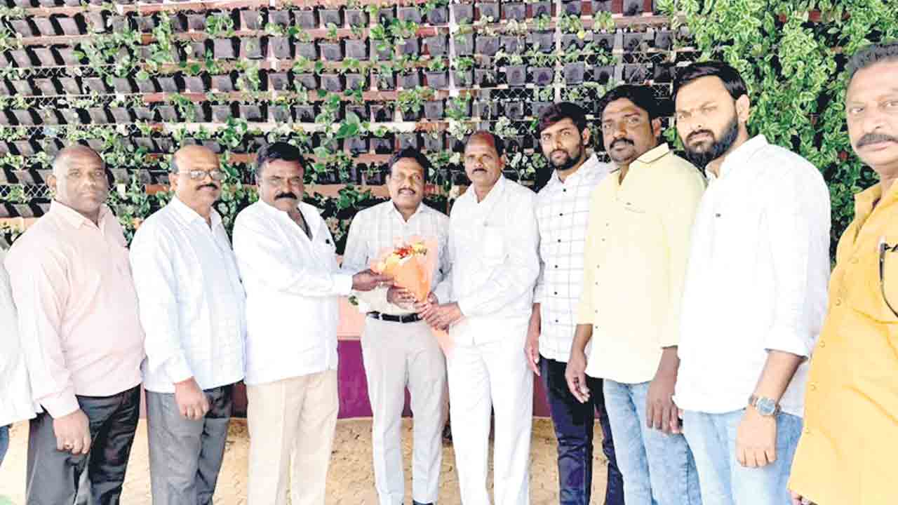 శ్రీరాంపూర్‌ జీఎంగా శ్రీనివాస్‌ బాధ్యతలు