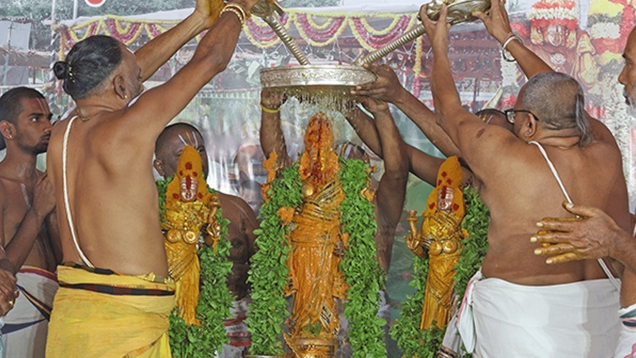 Brahmotsavam | శ్రీనివాస మంగాపురంలో ముగింపు దశకు చేరుకున్న బ్రహ్మోత్సవాలు