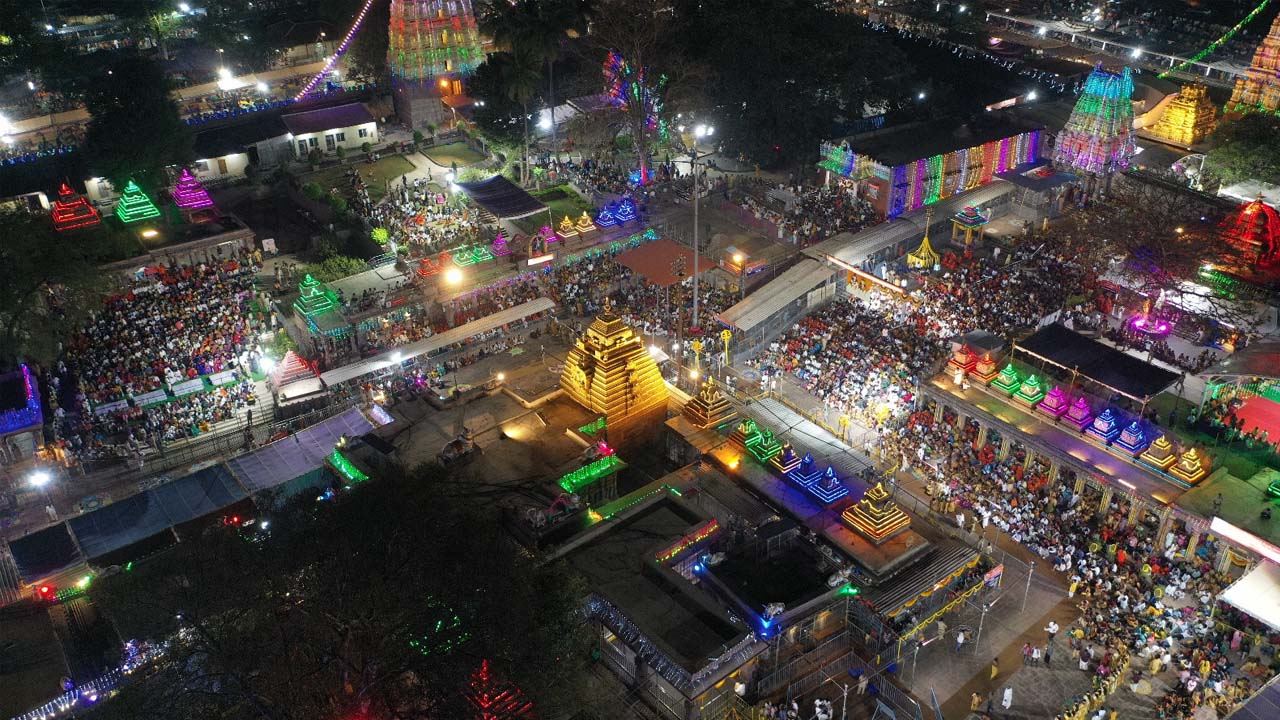 Srisailam Temple | శ్రీగిరిలో శోభాయమానంగా ప్రభోత్సవం.. నంది వాహనంపై విహరించిన ఆదిదంపతులు
