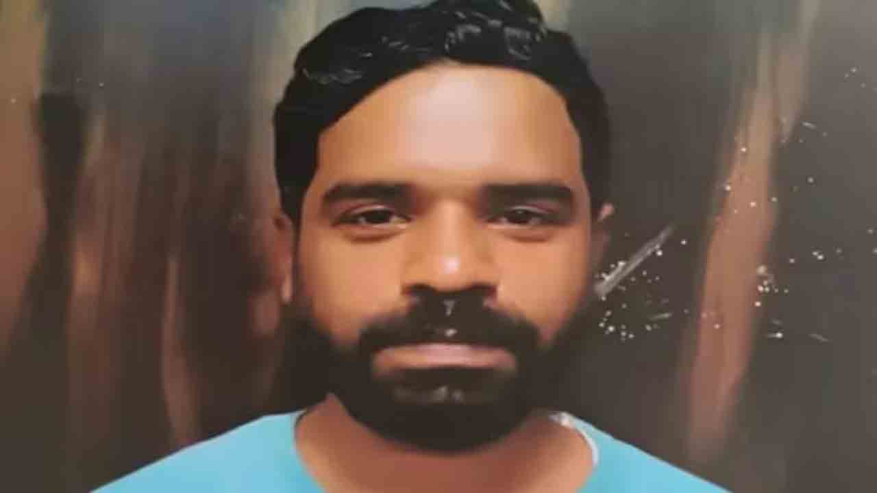 Thief Builds House For Actress Girlfriend | ప్రియురాలైన నటి కోసం.. కోట్లతో ఇల్లు కట్టిన దొంగ
