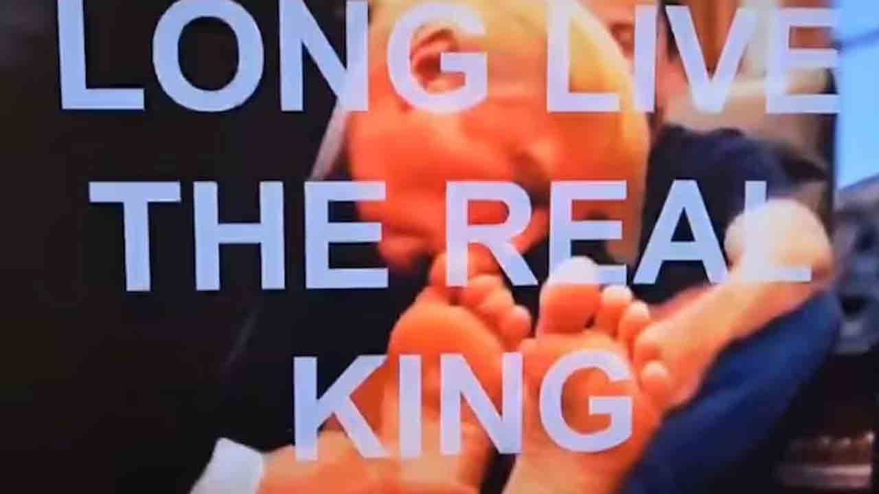 Donald Trump | మస్క్‌ పాదాలను ముద్దాడిన ట్రంప్‌.. యూఎస్‌ ప్రభుత్వ కార్యాలయంలోనే వీడియో ప్రదర్శన